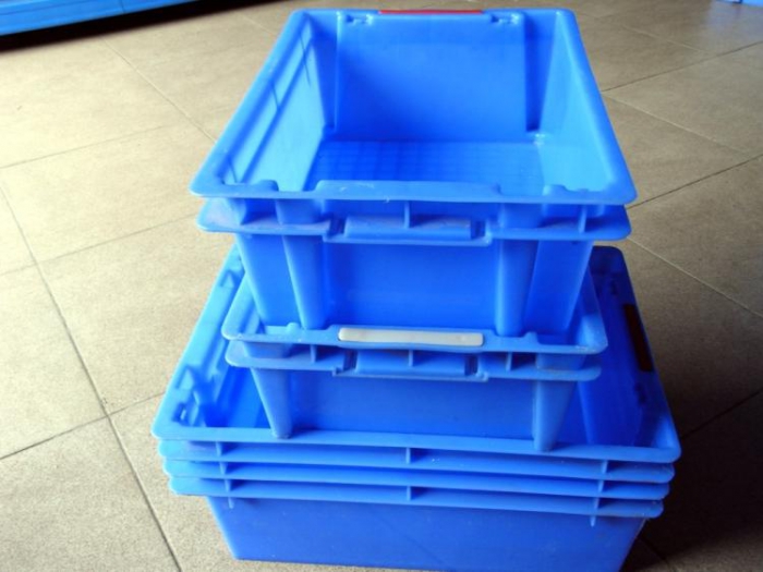 防靜電中空板箱在不同行業的應用